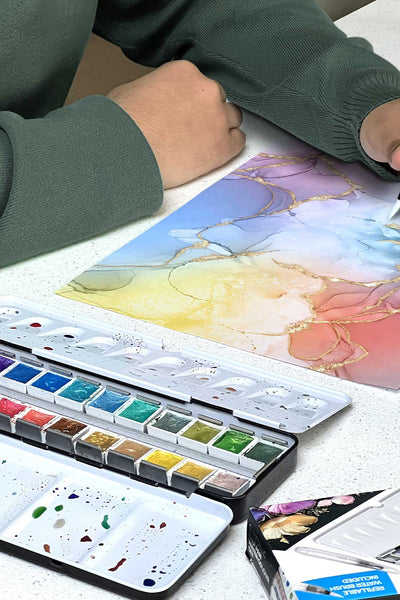 24 Metallic Half Pan Watercolour Metal Tin Set with Water Brush