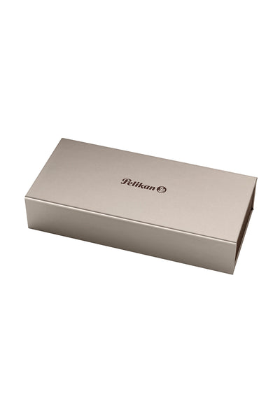 M805 Black/Blue Fountain Pen W/Gift Box