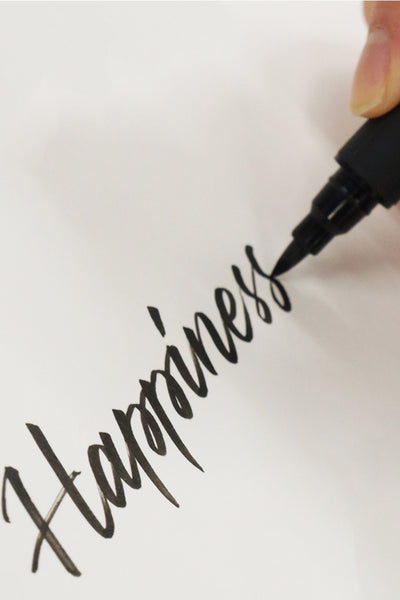 Kuretake® Bimoji Fude Pen, Medium Nib, Wamonyo