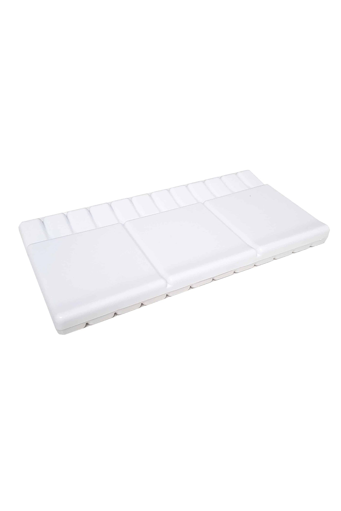 Compact Folding Artist Sturdy Plastic Palette 33 Wells | By Zieler | 09299353